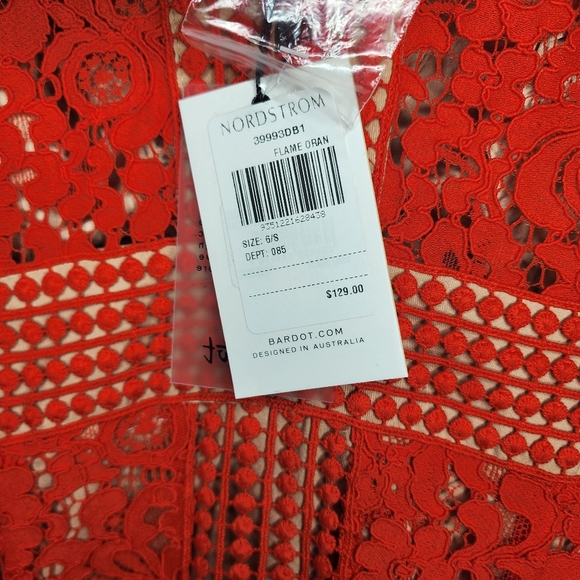 Bardot Morgan Womens Size 6 (Small) NWT Flame Orange Lace Dress - Picture 4 of 6